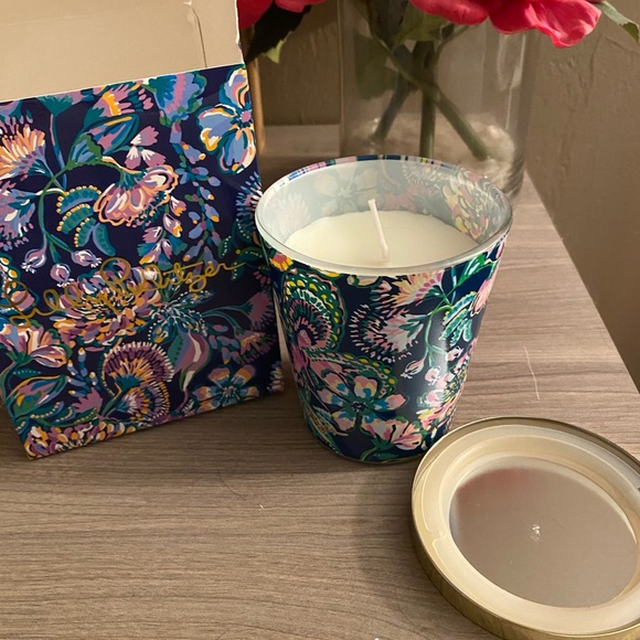 Lilly Pulitzer Other - 🎉HOST PICK🎉 Lilly Pulitzer candle